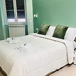 Take Apartment