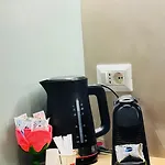 Take Apartment *