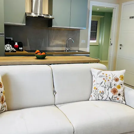 Apartment Take *